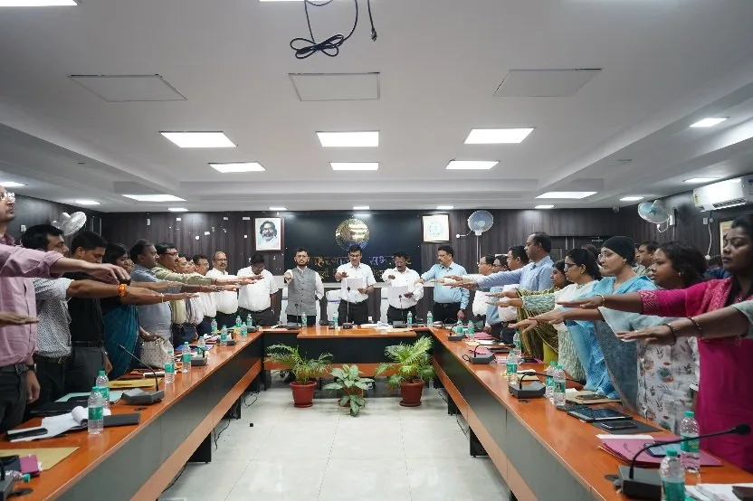 जिला समन्वय समिति बैठक में विकास योजनाओं की समीक्षा, बेहतर समन्वय के निर्देश