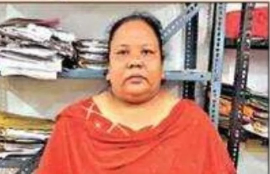 कदमा के गोरा हत्याकांड में महिला सिपाही संगीता खालको गिरफ्तार, जांच जारी