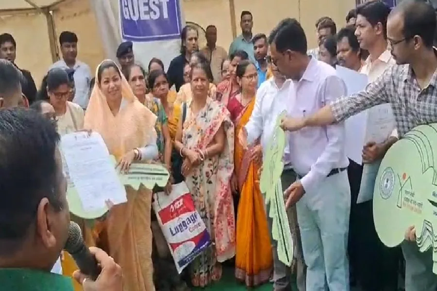 प्रधान मंत्री आवास योजना से जमशेदपुर के 340 परिवारों को नया आशियाना मिला
