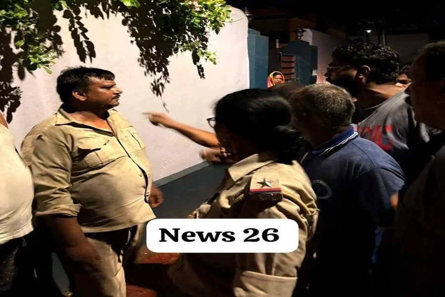 जमशेदपुर में PCR वाहन ने मारी टक्कर, युवक गंभीर घायल; जनता में पुलिस के खिलाफ आक्रोश