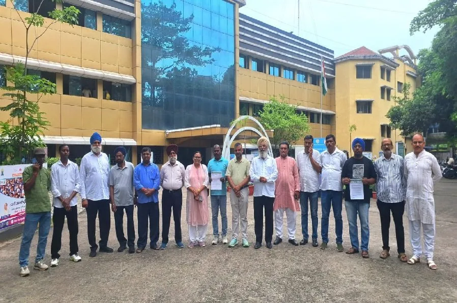 जदयू ने जमशेदपुर के पेट्रोल पंपों पर ईंधन गुणवत्ता जांच के लिए उपायुक्त को दिया ज्ञापन