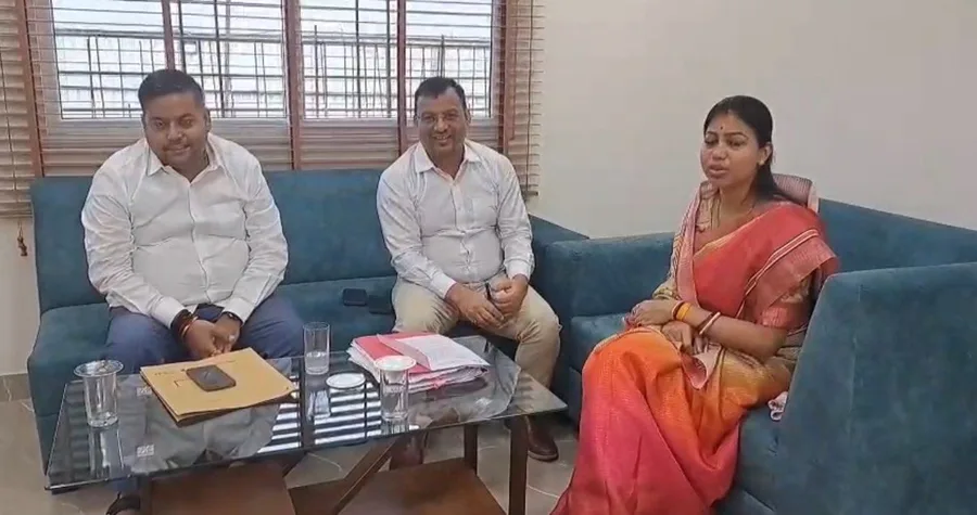 जमशेदपुर विधायक पूर्णिमा दास साहू की तबीयत गंभीर, टीएमएच में भर्ती और डॉक्टरों की निगरानी