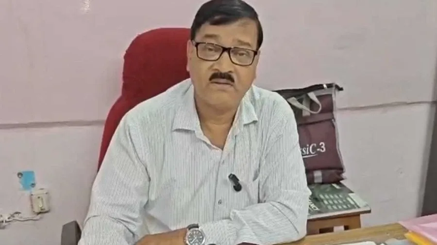 जमशेदपुर कॉलेज में कट्टा और कारतूस लेकर आए तीन छात्र निष्कासित, वायरल वीडियो से खुलासा
