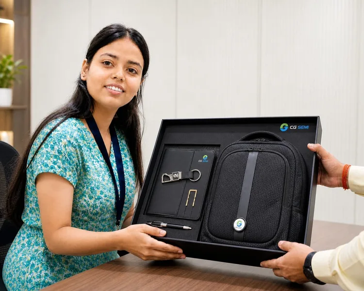 Jamshedpur की Tanisha Gautam से PM Modi की बैठक, India Made Semiconductor Chip मिशन का बड़ा दिन