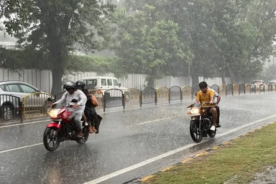 झारखंड में 13-14 जुलाई को भारी बारिश का अलर्ट, वज्रपात से रहें सतर्क