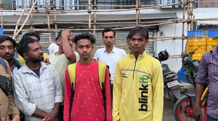 आदित्यपुर टोल ब्रिज के पास Blinkit डिलीवरी पार्टनर पर लूट प्रयास, घायल