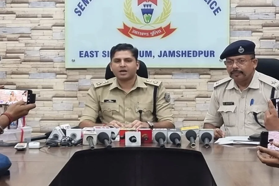 जमशेदपुर में ब्राउन शुगर तस्करी का खुलासा, महिला पेडलर और बेटे सहित 3 गिरफ्तार
