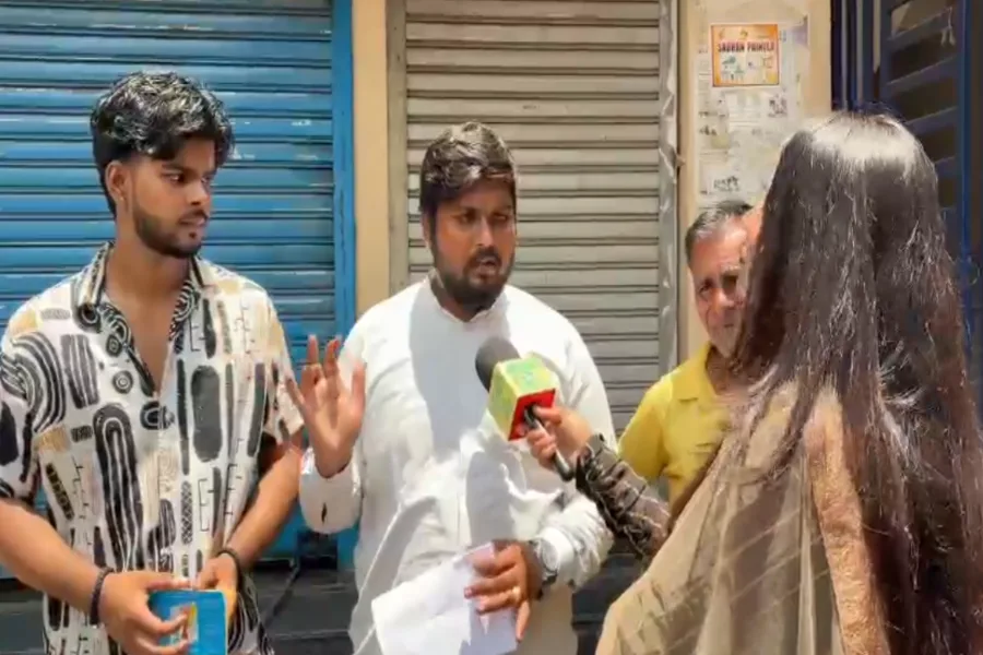 Canara Bank Jamshedpur ATM में कैश जमा विवाद: दो हफ्ते बाद भी राशि खाते में नहीं आई