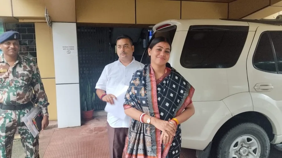 जमशेदपुर विधायक पूर्णिमा साहू ने डीसी के साथ की विकास समीक्षा बैठक, उठाए अहम मुद्दे