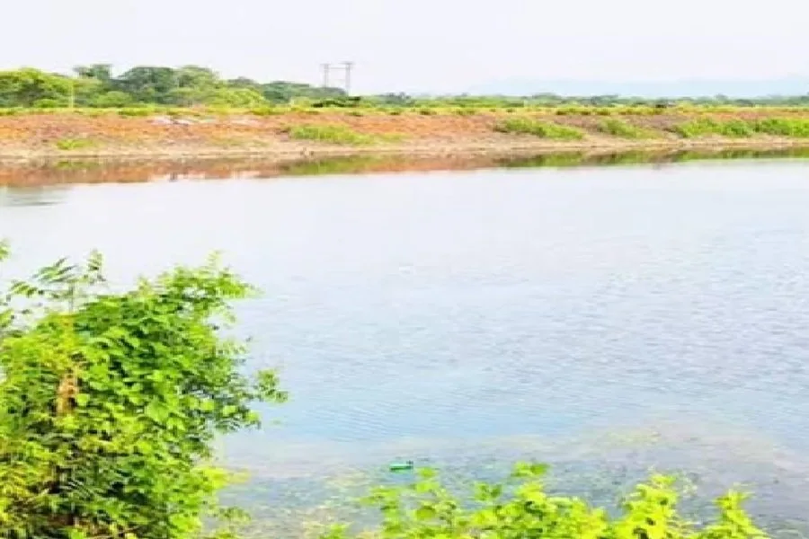 आदित्यपुर जलापूर्ति देरी से बढ़े सवाल, जुडको-जिंदल एजेंसी पर नाराजगी