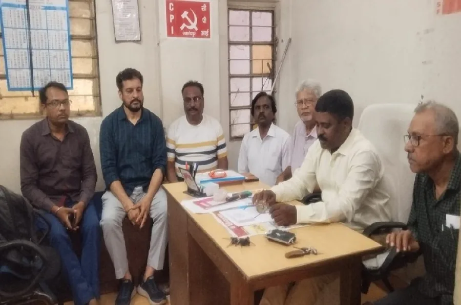 टाटा मोटर्स रिटायर्ड कर्मचारियों के लंबित पीएफ भुगतान पर एआईटीयूसी ने उठाई आवाज