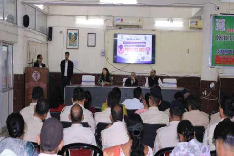 जमशेदपुर में पॉक्सो और किशोर न्याय कानून के बेहतर कार्यान्वयन हेतु जिला स्तरीय परामर्श