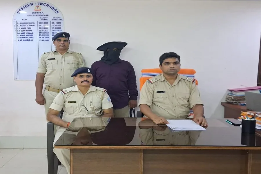 मानगो ओलीडीह: मकान निर्माण के दौरान रंगदारी मांगने वाला रविन्द्र नाथ गौड़ गिरफ्तार