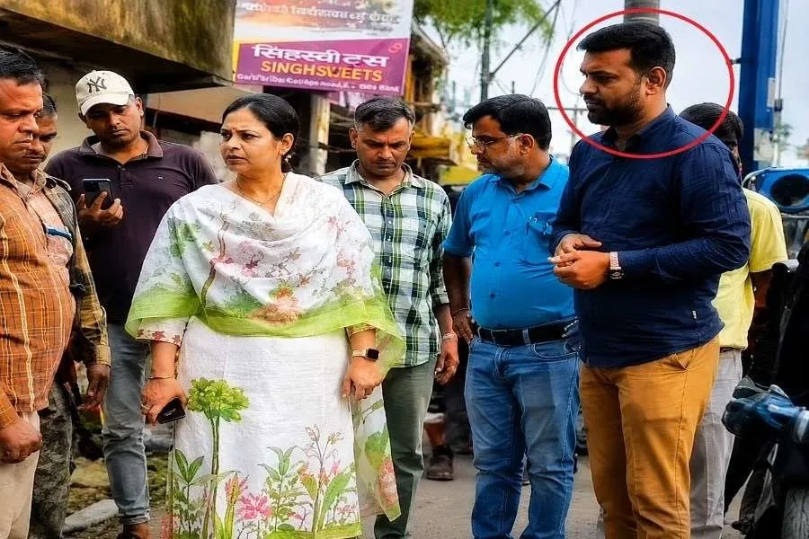 मानगो नगर निगम में ग्राम विकास कार्यों का भुगतान विवाद, पार्षद-मेयर पर कमीशन के आरोप