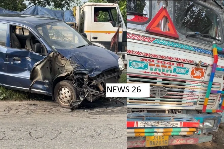 जमशेदपुर मरीन ड्राइव पर ट्रक और कार की टक्कर, बुजुर्ग चालक की जान बची