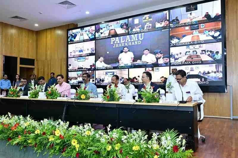 जमशेदपुर में आधुनिक ड्राइविंग ट्रेनिंग इंस्टीट्यूट, सीएम हेमंत ने पारदर्शी लाइसेंस वितरण को कहा जरूरी
