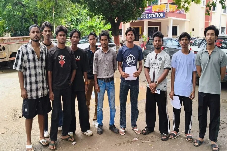 आदित्यपुर पेट्रोल पंप के पास थार सवारों ने युवक पर किया हमला, पुलिस में शिकायत दर्ज