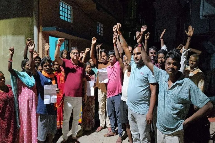 मानगो में 50 वर्षों से बसे परिवारों को मिला मकान खाली करने का नोटिस, जानिए पूरा हाल