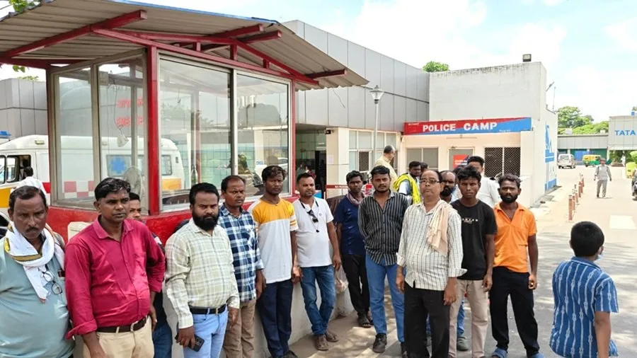 ग्लोरिया इंजीनियरिंग भट्टी ब्लास्ट: मजदूर की मौत के बाद परिवार की 40 लाख मुआवजा और नौकरी की मांग