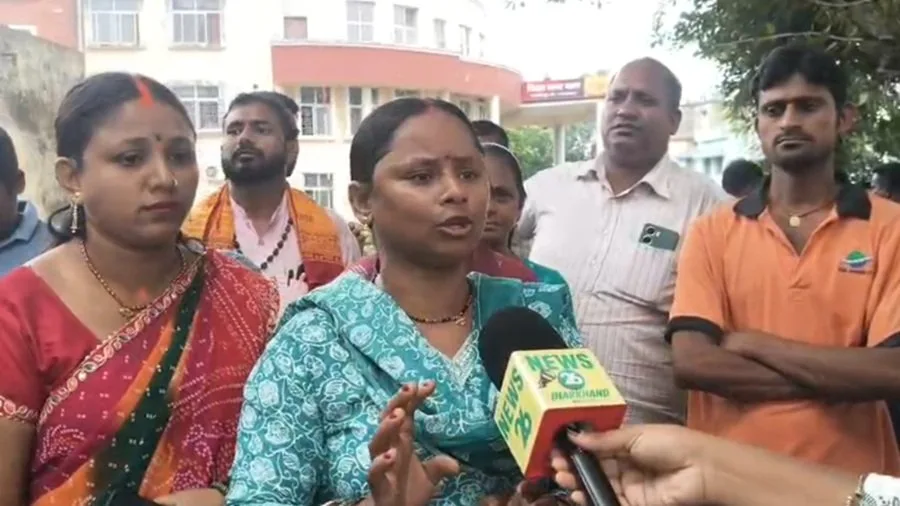 बिरसानगर रोड विवाद: आठ साल बाद भी नहीं बना स्थायी रास्ता, लोगों ने पुलिस से लगाई गुहार