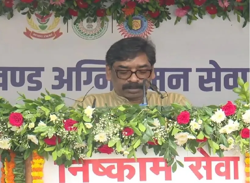 झारखंड अग्निशमन सेवा को हेमंत सोरेन का तोहफा: 58 हाईटेक मिनी वाटर टेंडर हुए शामिल